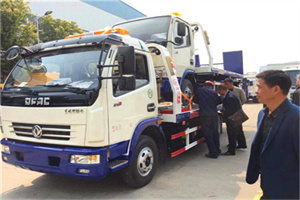 和平门汽车道路救援拖车价格